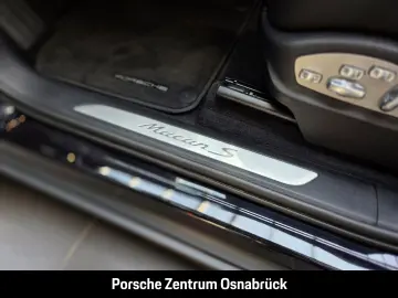 PORSCHE Macan S AHK Luft Burmester 18-Wege  Apple CarPla