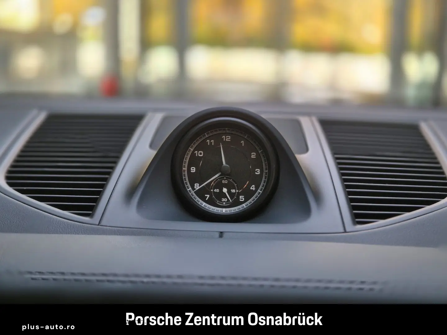 PORSCHE Macan S AHK Luft Burmester 18-Wege  Apple CarPla