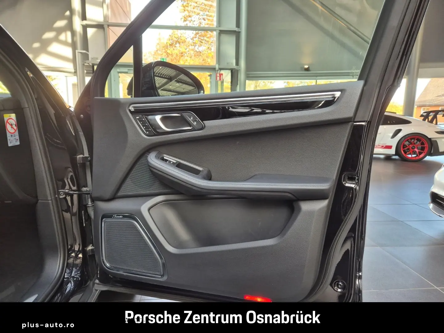 PORSCHE Macan S AHK Luft Burmester 18-Wege  Apple CarPla
