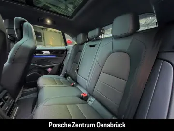 PORSCHE Macan 4 Pano Luft 21-Zoll Surround View 14-Wege