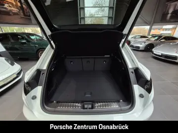 PORSCHE Macan 4 Pano Luft 21-Zoll Surround View 14-Wege