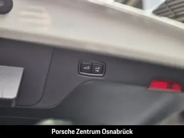 PORSCHE Macan 4 Pano Luft 21-Zoll Surround View 14-Wege
