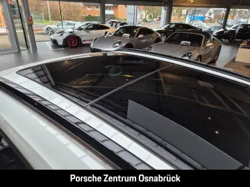 PORSCHE Macan 4 Pano Luft 21-Zoll Surround View 14-Wege