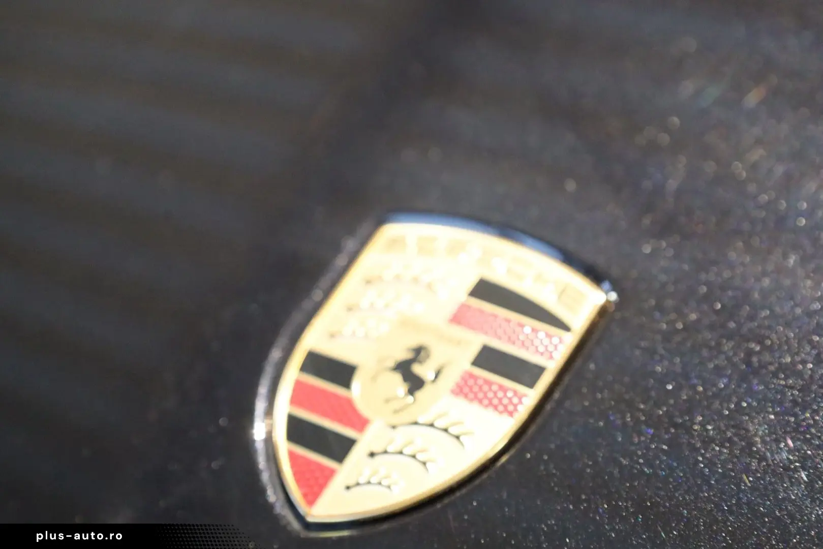 PORSCHE Macan Electric 4  AHK BOSE PANO