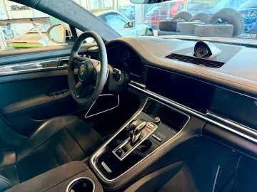PORSCHE Panamera GTS Sport Turismo Panorama ACC HeadUp