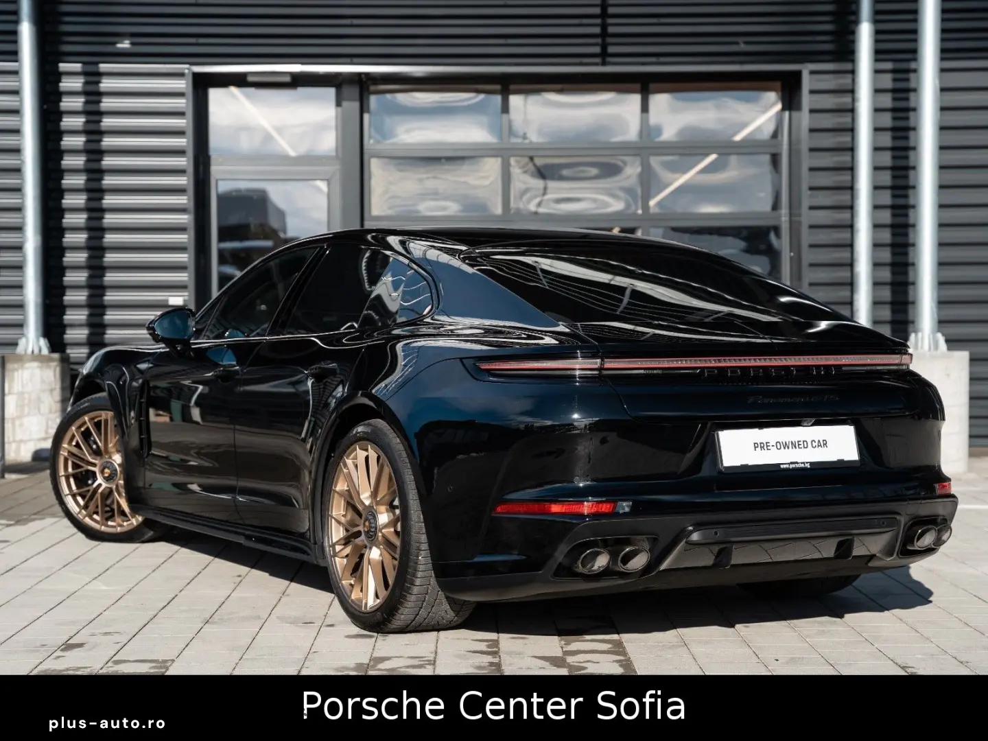 PORSCHE Panamera GTS