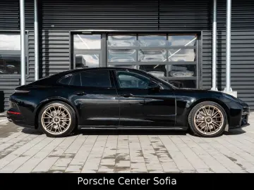 PORSCHE Panamera GTS