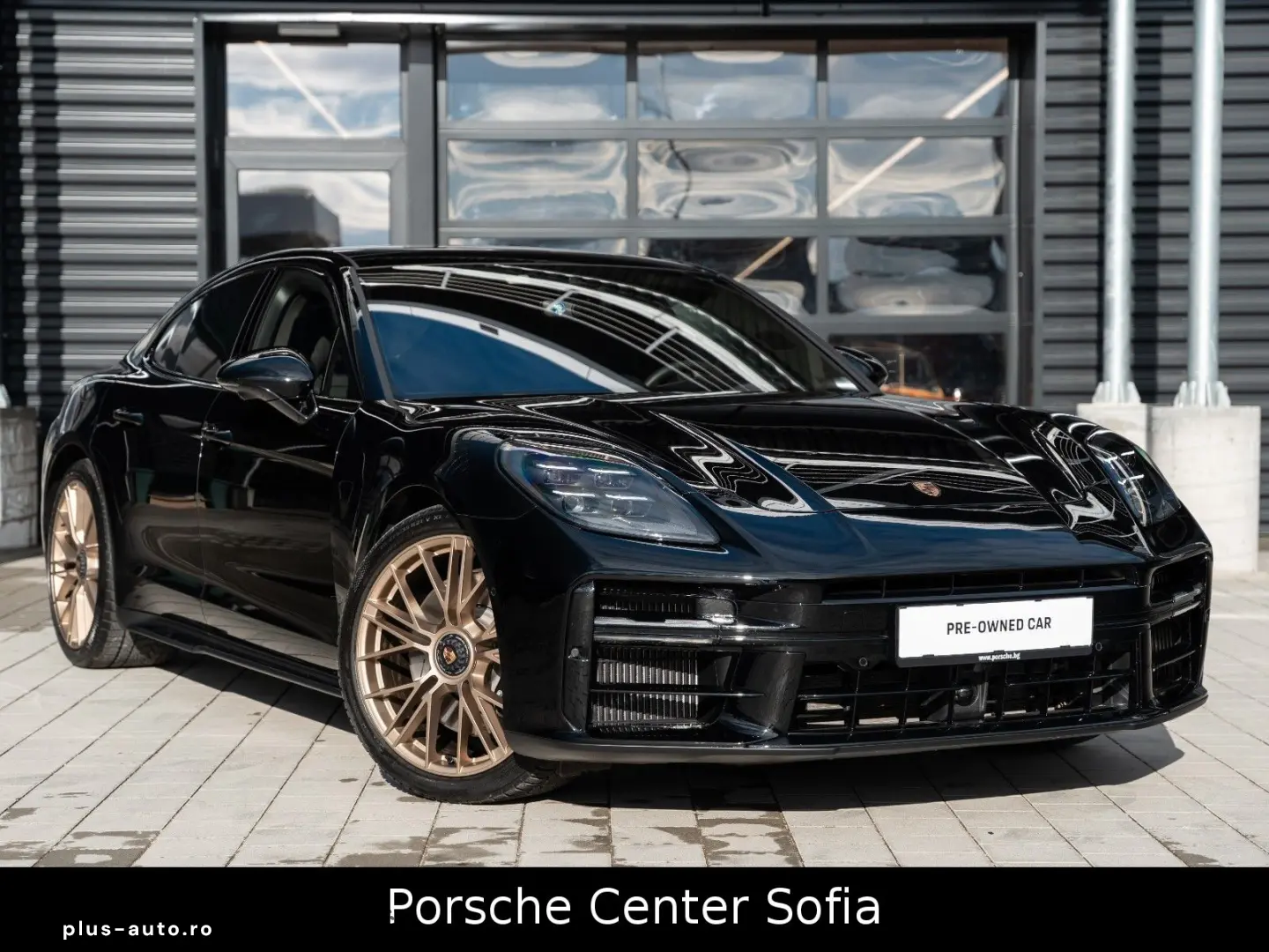 PORSCHE Panamera GTS