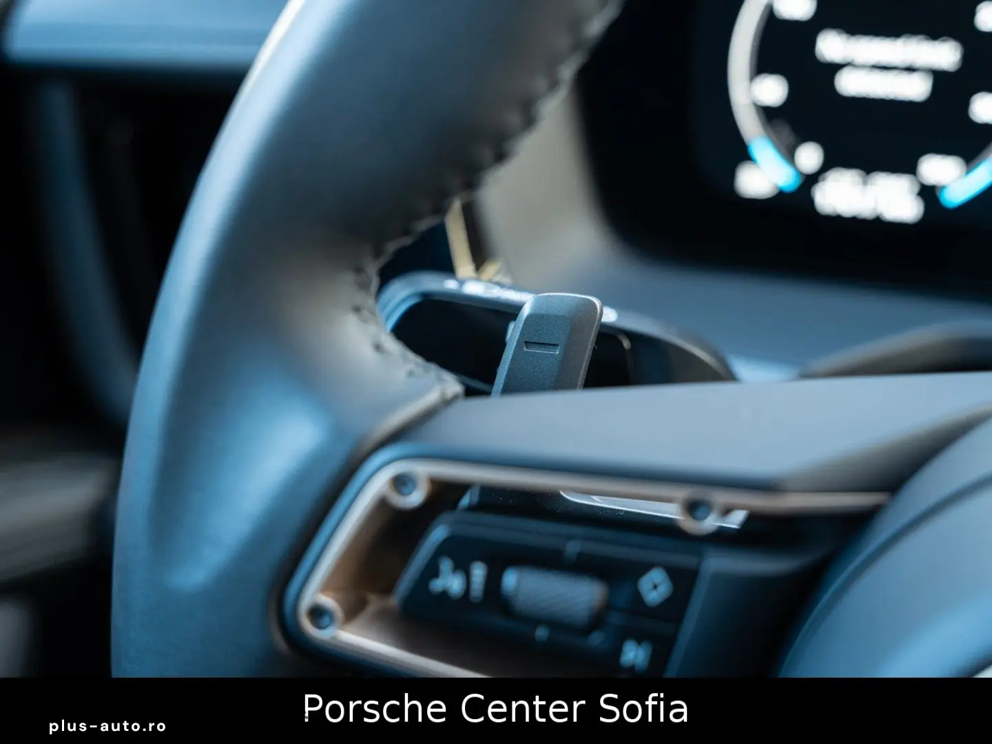 PORSCHE Panamera GTS