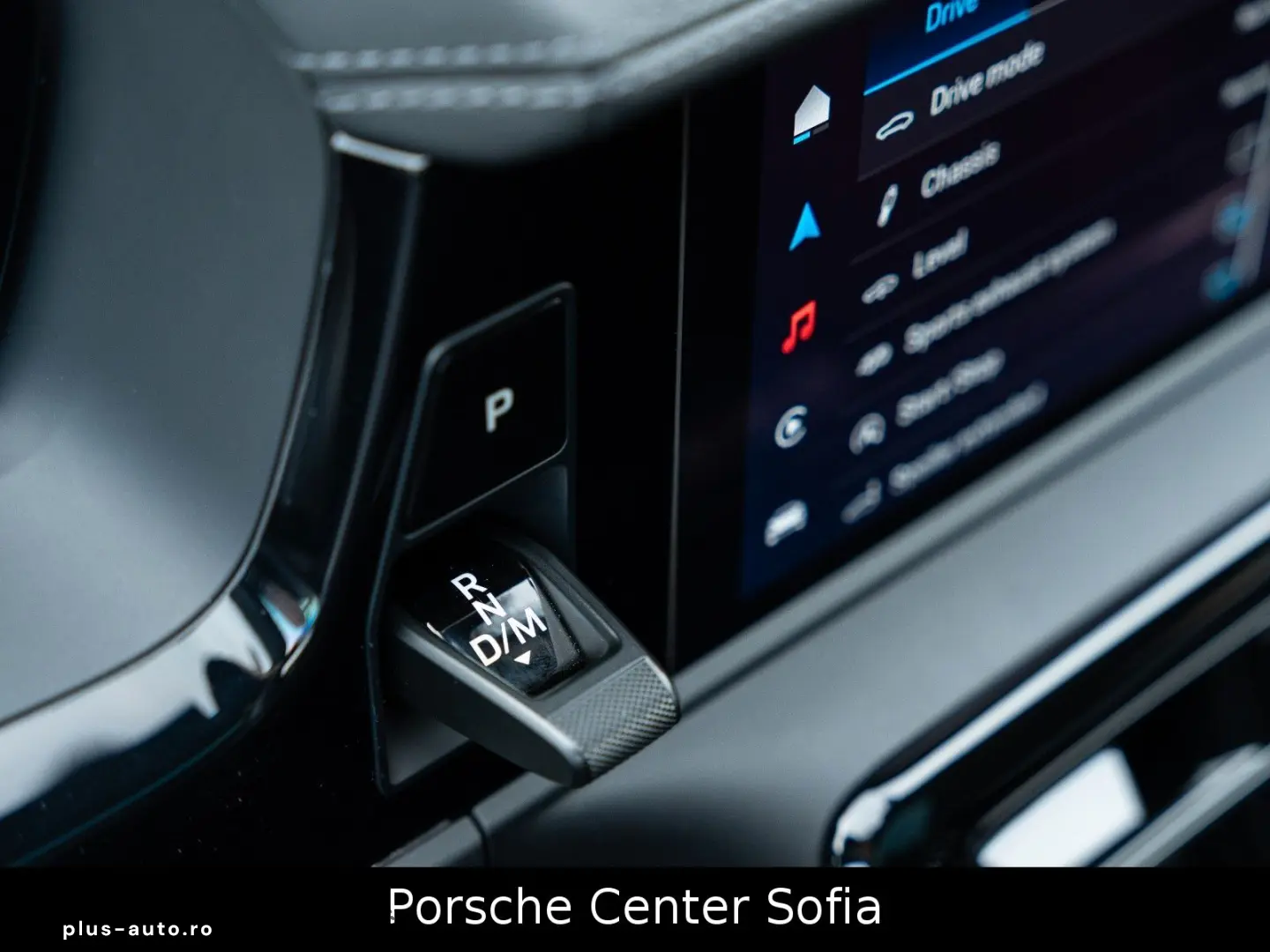 PORSCHE Panamera GTS