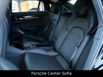 PORSCHE Panamera GTS