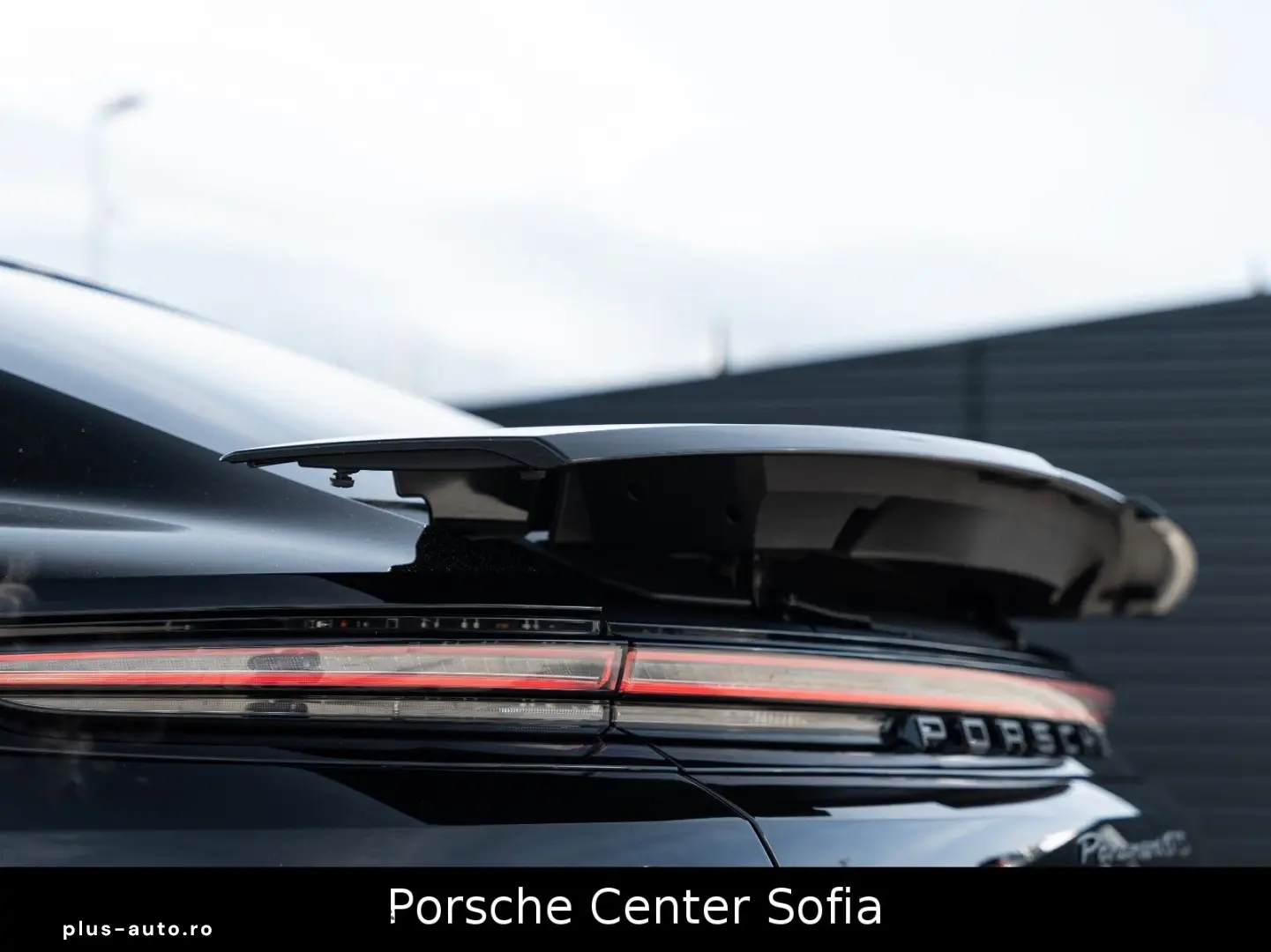 PORSCHE Panamera GTS