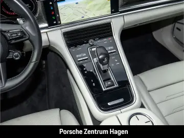 PORSCHE Panamera GTS Sportabgas LED-Matrix Surround-View