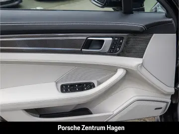 PORSCHE Panamera GTS Sportabgas LED-Matrix Surround-View