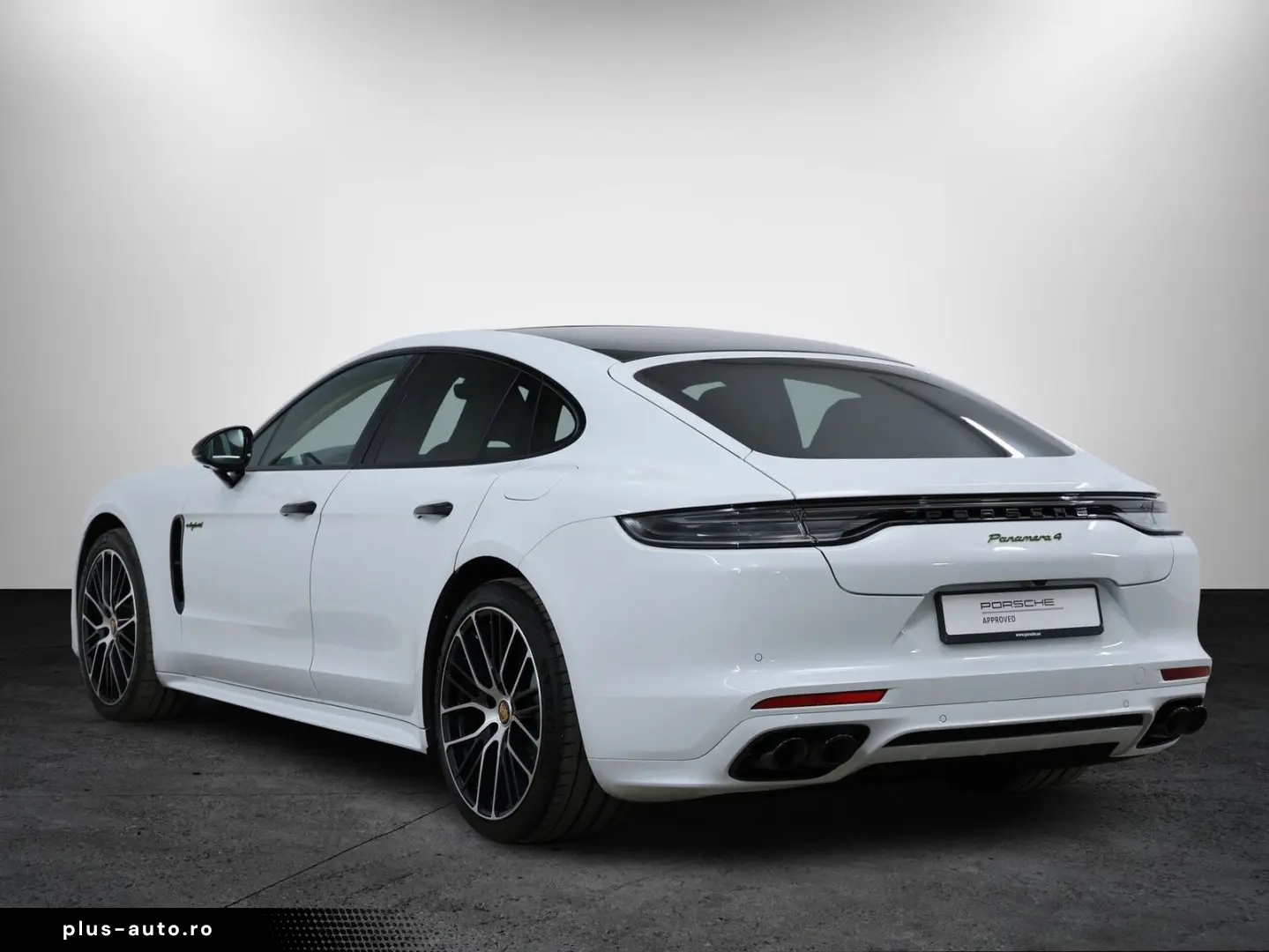 PORSCHE Panamera 4 E-Hybrid Platinum Edition