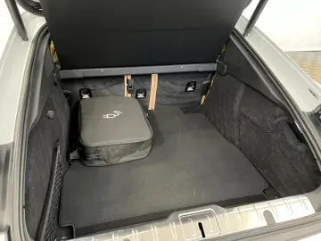 PORSCHE Panamera 4 E-Hybrid Platinum Edition