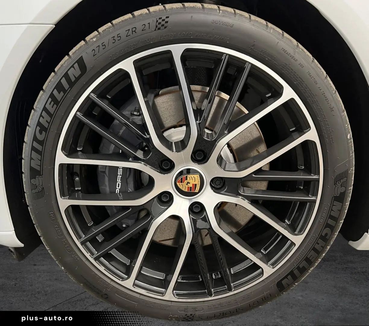 PORSCHE Panamera 4 E-Hybrid Platinum Edition