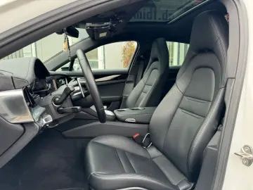 PORSCHE Panamera 360 KAM LED PANO ACC SOFT SCHECKHEFT!