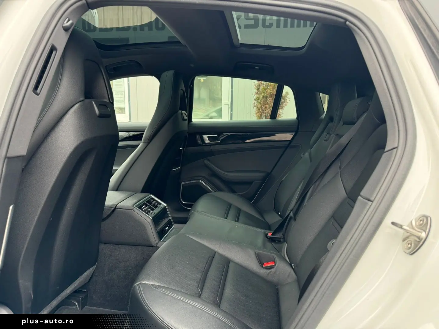 PORSCHE Panamera 360 KAM LED PANO ACC SOFT SCHECKHEFT!