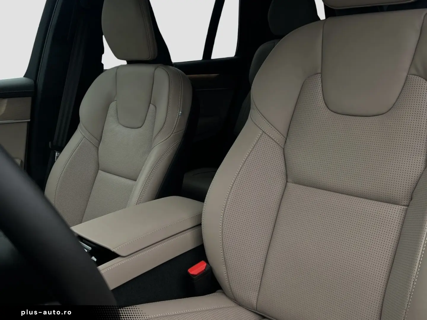 VOLVO XC90 T8 Ultra Bright Facelift Plug in Hybrid