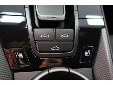 PORSCHE 911 992 Carrera GTS Sport-Design Sportabgas  VAT