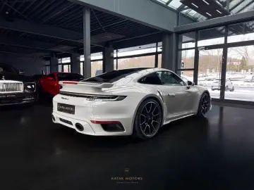PORSCHE 911 TURBO S SPORTDESIGN LIFT PANO BURM APP 04 27