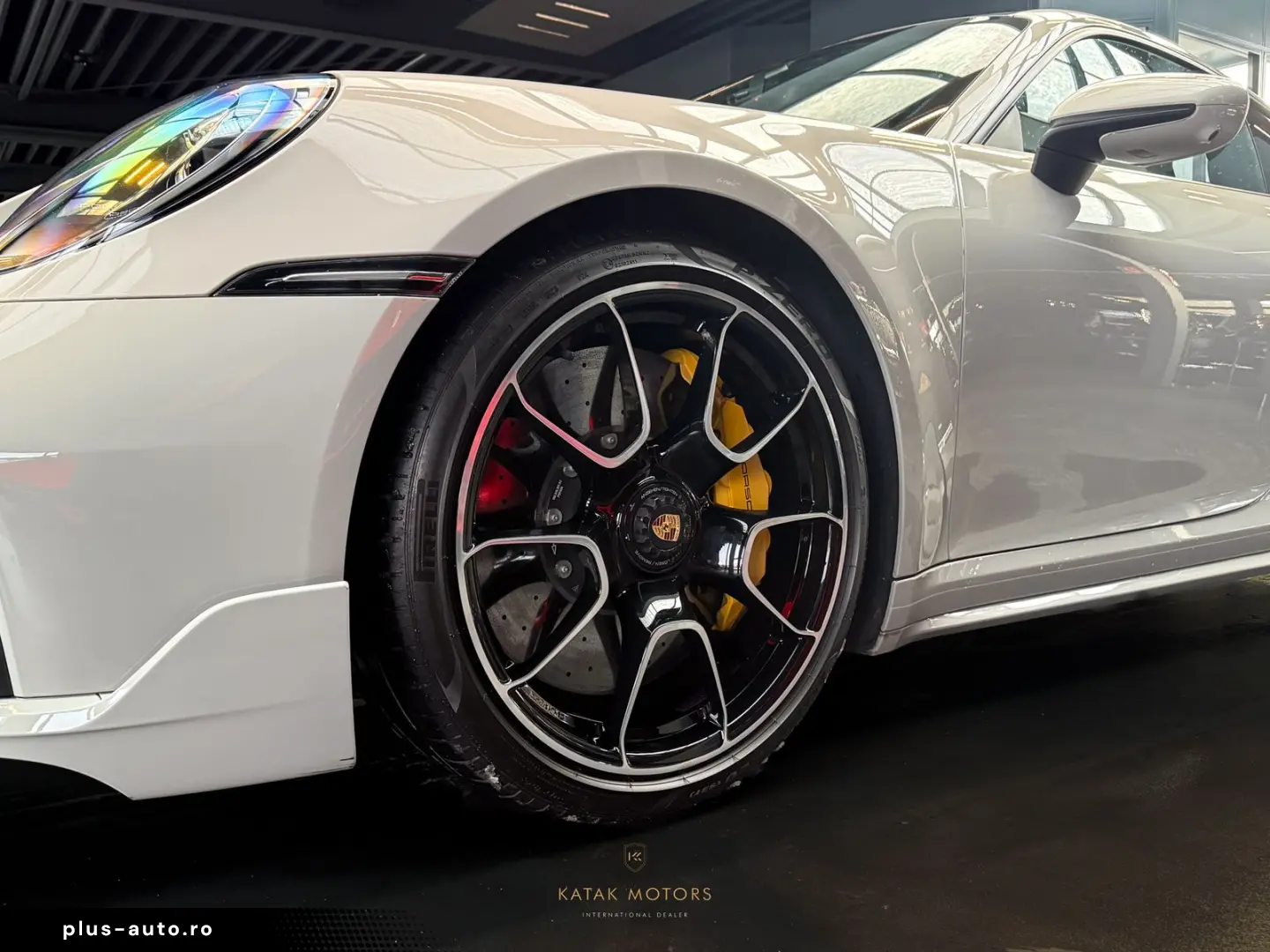 PORSCHE 911 TURBO S SPORTDESIGN LIFT PANO BURM APP 04 27