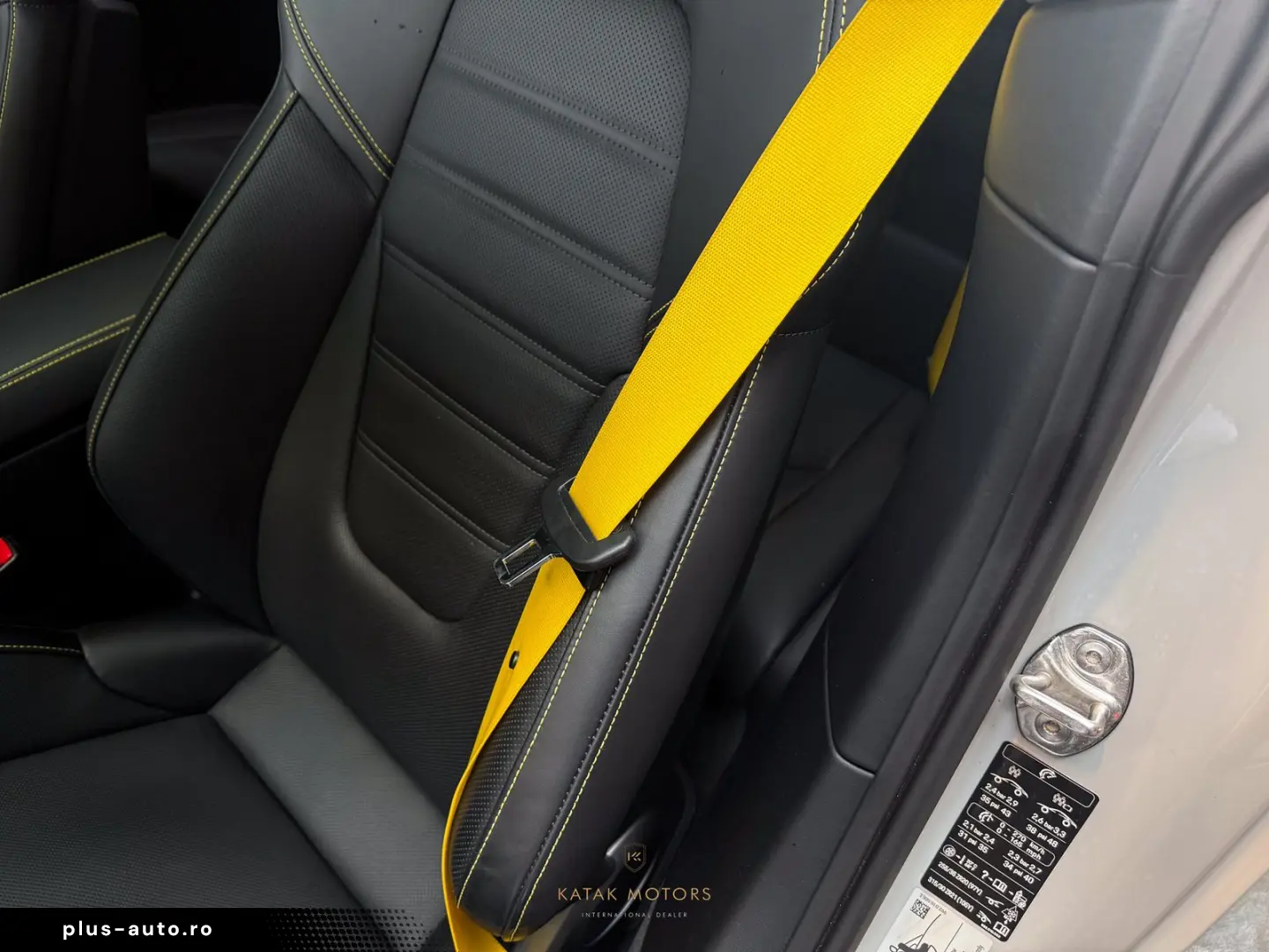 PORSCHE 911 TURBO S SPORTDESIGN LIFT PANO BURM APP 04 27