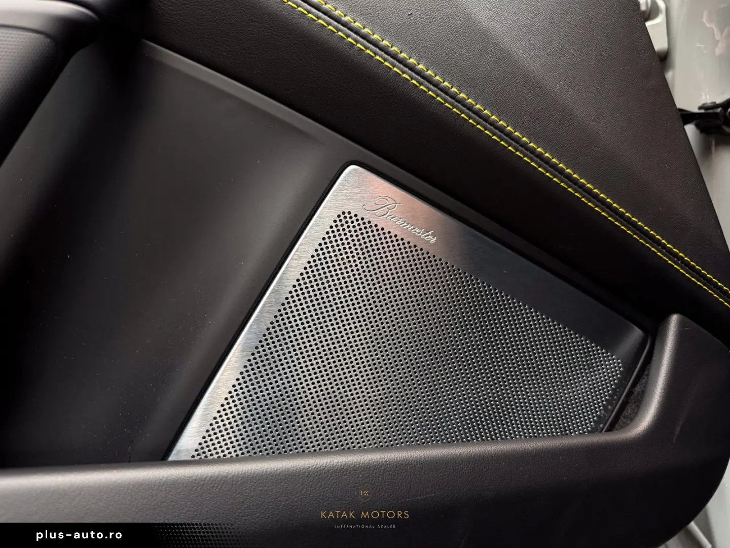 PORSCHE 911 TURBO S SPORTDESIGN LIFT PANO BURM APP 04 27