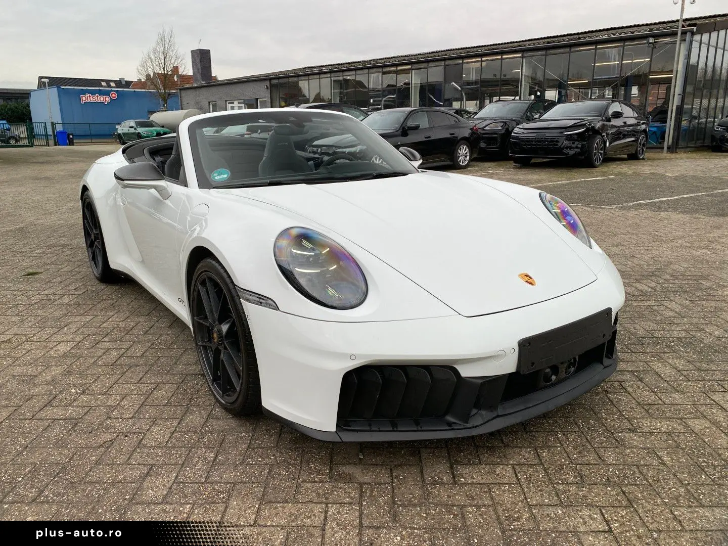 PORSCHE 911 Carrera 4 GTS T-Hybrid Cabrio Lift Chrono