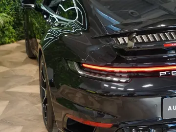 PORSCHE 911 992 TURBO APPROVED PDCC BOSE 179.174€ NETTO