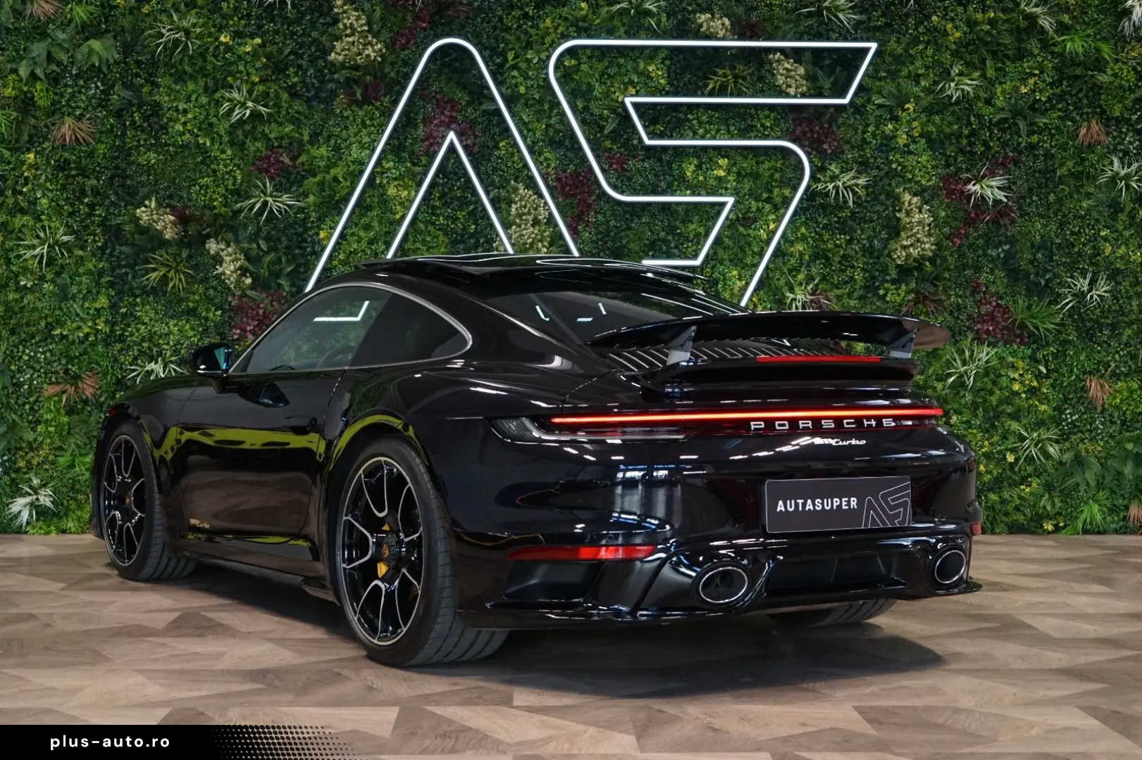 PORSCHE 911 992 TURBO APPROVED PDCC BOSE 179.174€ NETTO