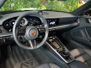 PORSCHE 911 992 TURBO APPROVED PDCC BOSE 179.174€ NETTO