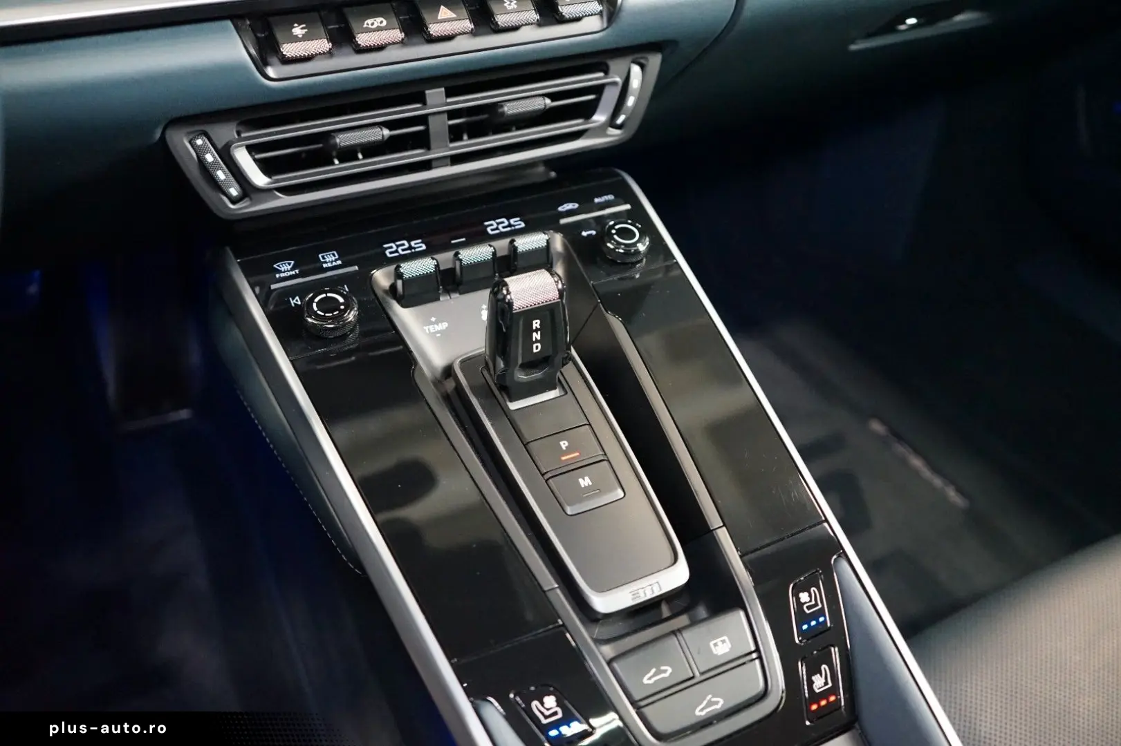 PORSCHE 911 992 TURBO APPROVED PDCC BOSE 179.174€ NETTO