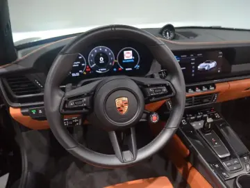 PORSCHE 911 992 Facelift Carrera Cabriolet RWD PDK  VAT