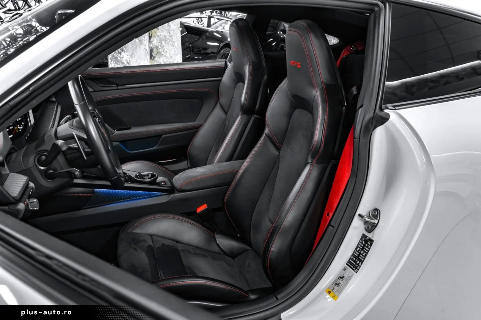 PORSCHE 911 4GTS WARRANTY PASM PDLS  KARBON BOSE