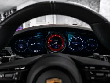 PORSCHE 911 4GTS WARRANTY PASM PDLS  KARBON BOSE