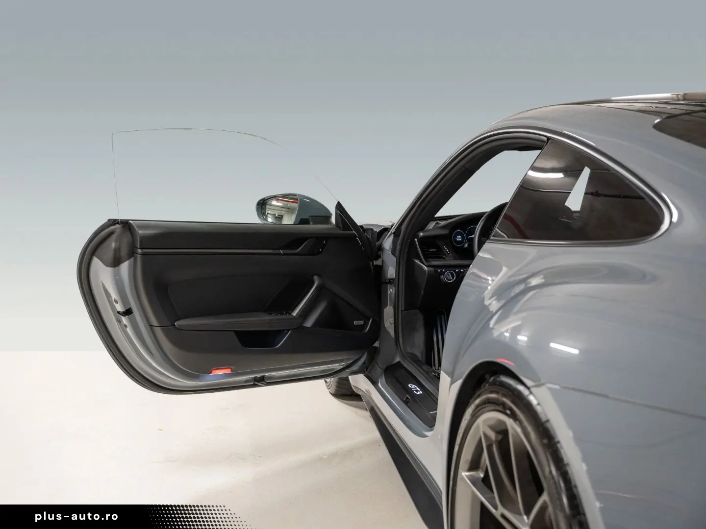 PORSCHE 911 GT3 mit Touring-Paket BOSE Lift-VA PDLS