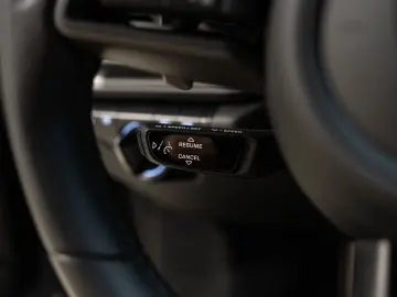 PORSCHE 911 GT3 mit Touring-Paket BOSE Lift-VA PDLS