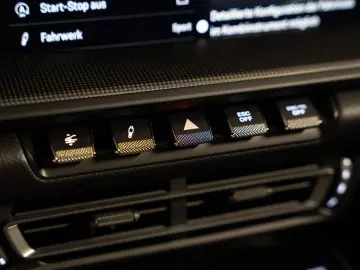 PORSCHE 911 GT3 mit Touring-Paket BOSE Lift-VA PDLS