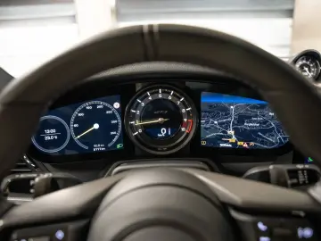 PORSCHE 911 GT3 mit Touring-Paket BOSE Lift-VA PDLS