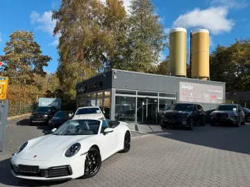 PORSCHE 911 Carrera Cabriolet Aut. 1 Hand Approved 02 28