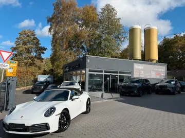 PORSCHE 911 Carrera Cabriolet Aut. 1 Hand Approved 02 28