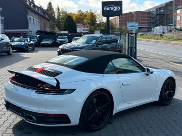 PORSCHE 911 Carrera Cabriolet Aut. 1 Hand Approved 02 28
