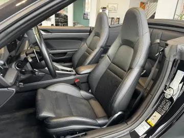 PORSCHE 911 Carrera S Cabriolet Matrix LED Approved 2026