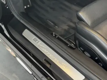 PORSCHE 911 Carrera S Cabriolet Matrix LED Approved 2026