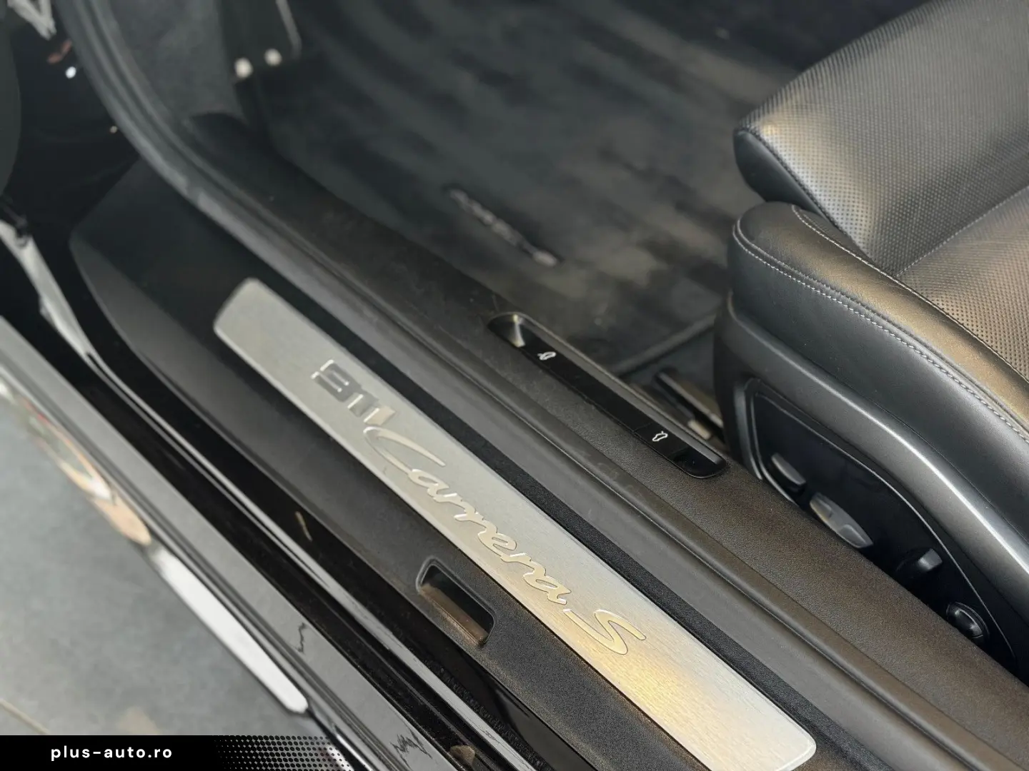 PORSCHE 911 Carrera S Cabriolet Matrix LED Approved 2026