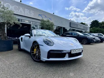 PORSCHE 911 Turbo S Cabriolet I Lift I Matrix