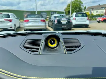 PORSCHE 911 Turbo S Cabriolet I Lift I Matrix