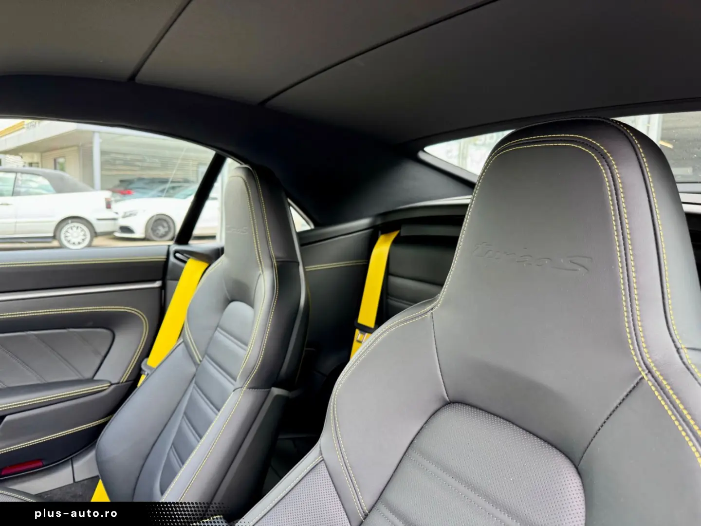 PORSCHE 911 Turbo S Cabriolet I Lift I Matrix